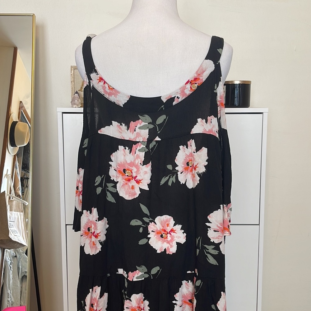 Floral dress with cold shoulder woven crepe - Picture 4 of 5